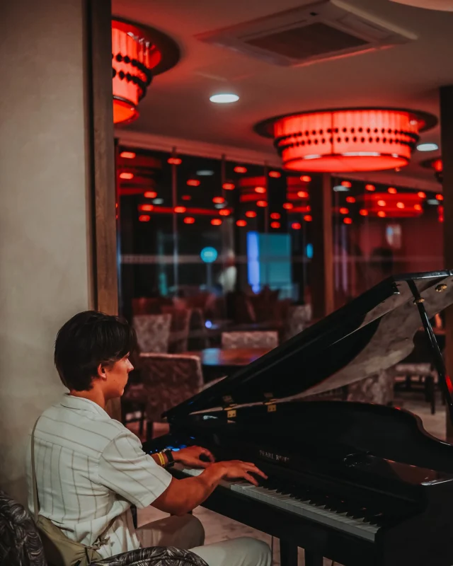 Enjoy every moment 🎹🎶

#pdhotels #idealpremium #marmaris #summer #2025 #turkey #türkiye #visitmarmaris #marmarishotels #holiday #idealpremium #idealpearl #piccolodream

📍Marmaris / Siteler
📞Reservation 0252 417 41 88
🌐 https://www.pdhotels.com.tr/